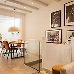 Leidse Square 5 star Luxury Apartment